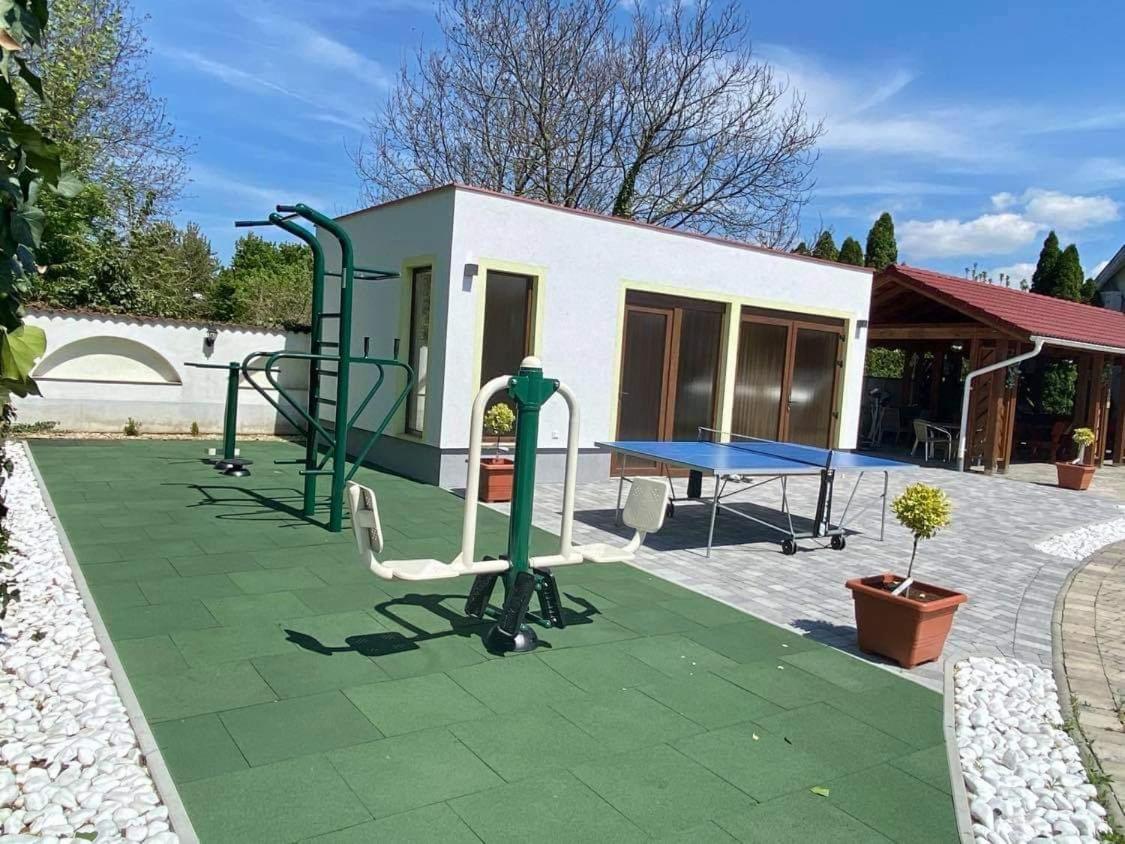Bajor Panzio Buek-Buekfuerdo, Adults Friendly 12 Plus Zewnętrze zdjęcie