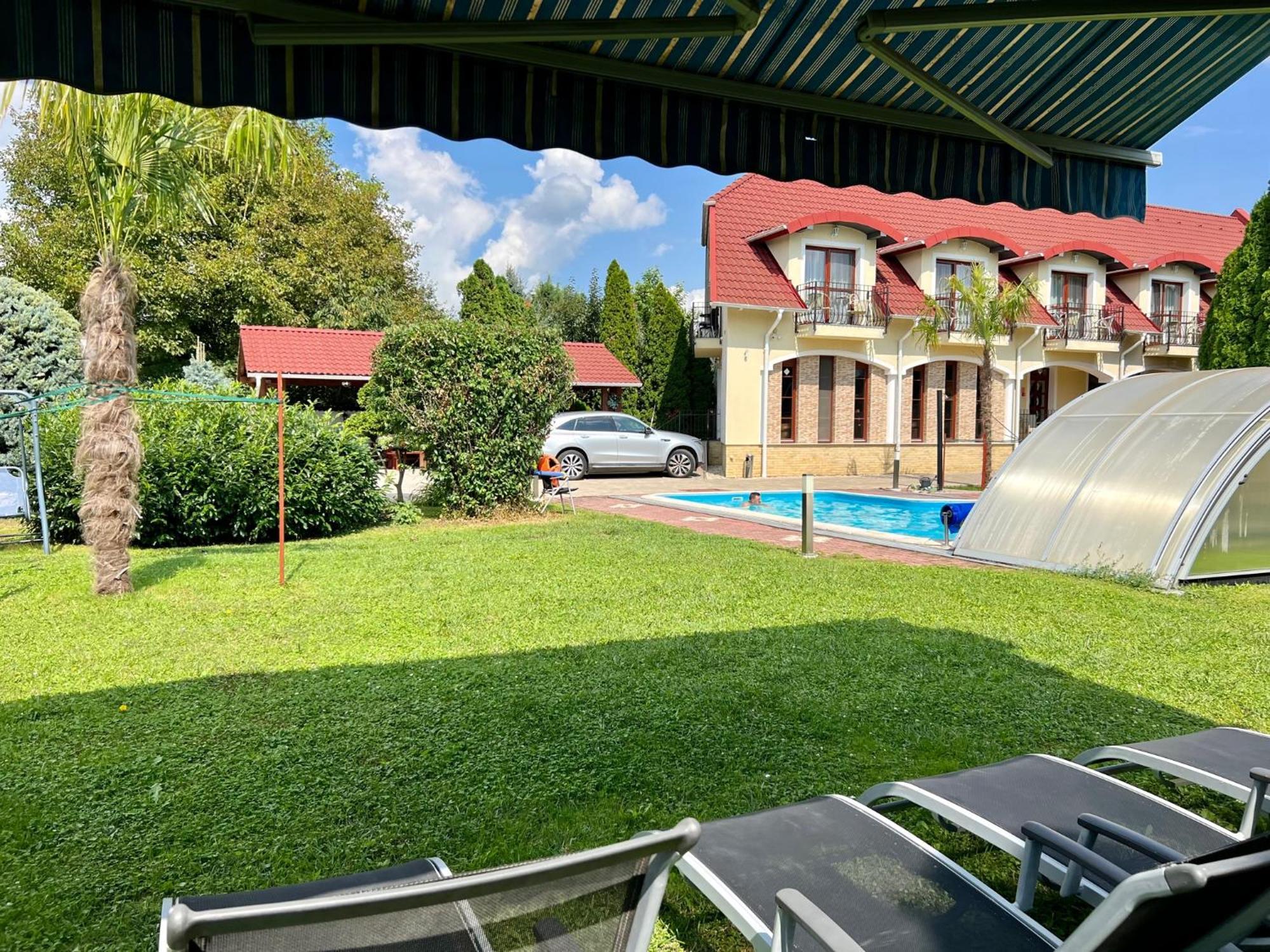 Bajor Panzio Buek-Buekfuerdo, Adults Friendly 12 Plus Zewnętrze zdjęcie