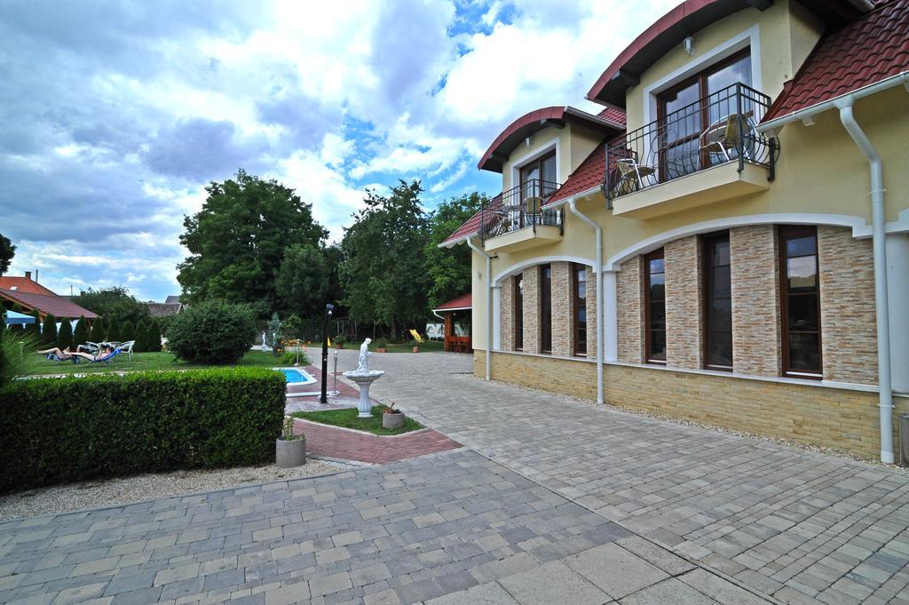 Bajor Panzio Buek-Buekfuerdo, Adults Friendly 12 Plus Zewnętrze zdjęcie