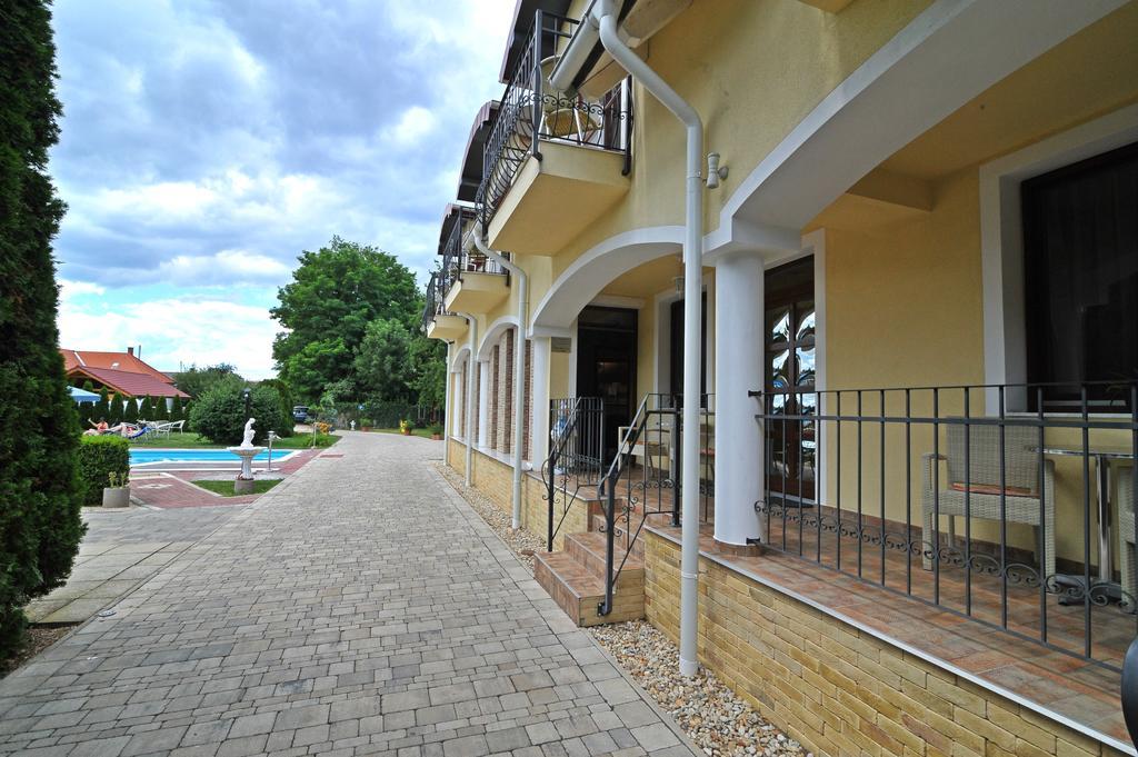 Bajor Panzio Buek-Buekfuerdo, Adults Friendly 12 Plus Zewnętrze zdjęcie