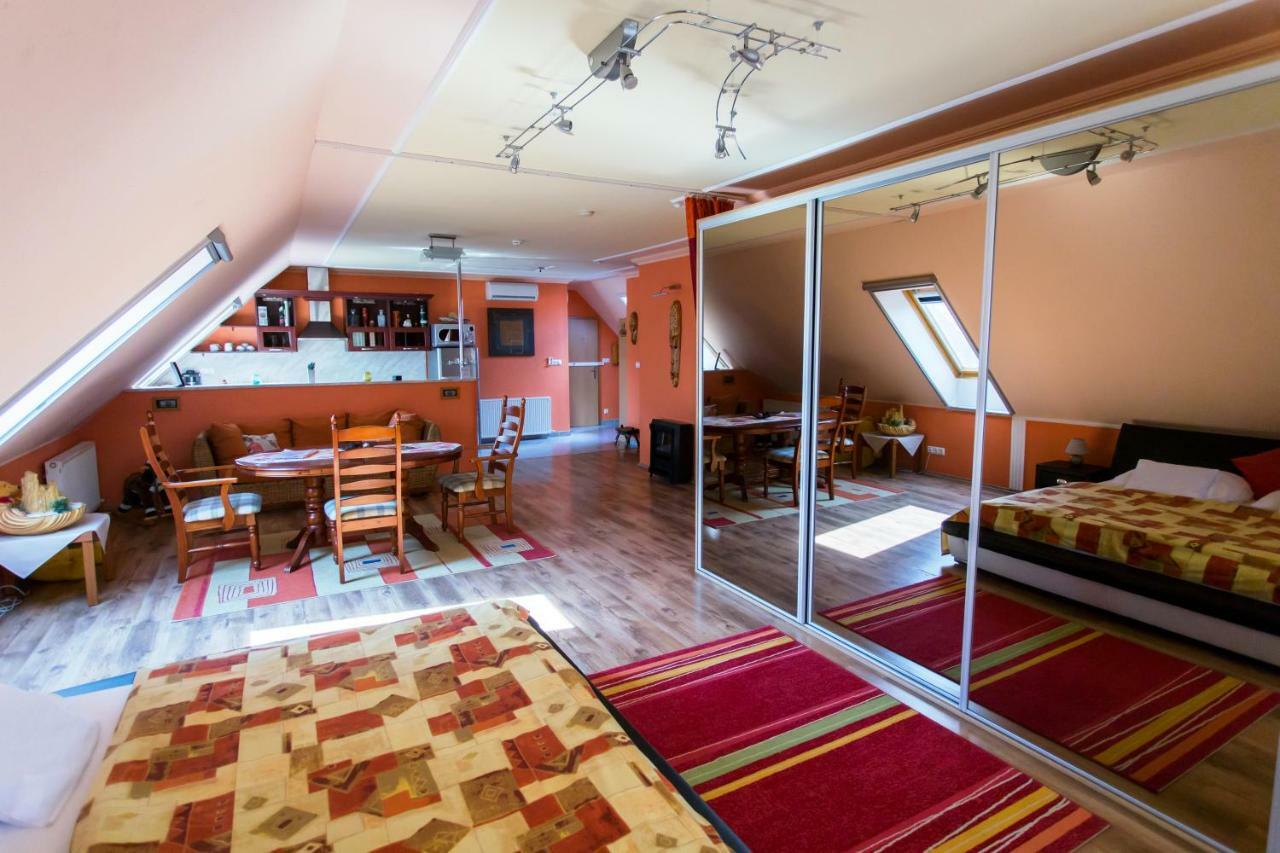 Bajor Panzio Buek-Buekfuerdo, Adults Friendly 12 Plus Zewnętrze zdjęcie