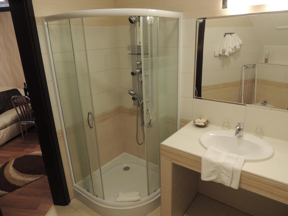 Bajor Panzio Buek-Buekfuerdo, Adults Friendly 12 Plus Zewnętrze zdjęcie